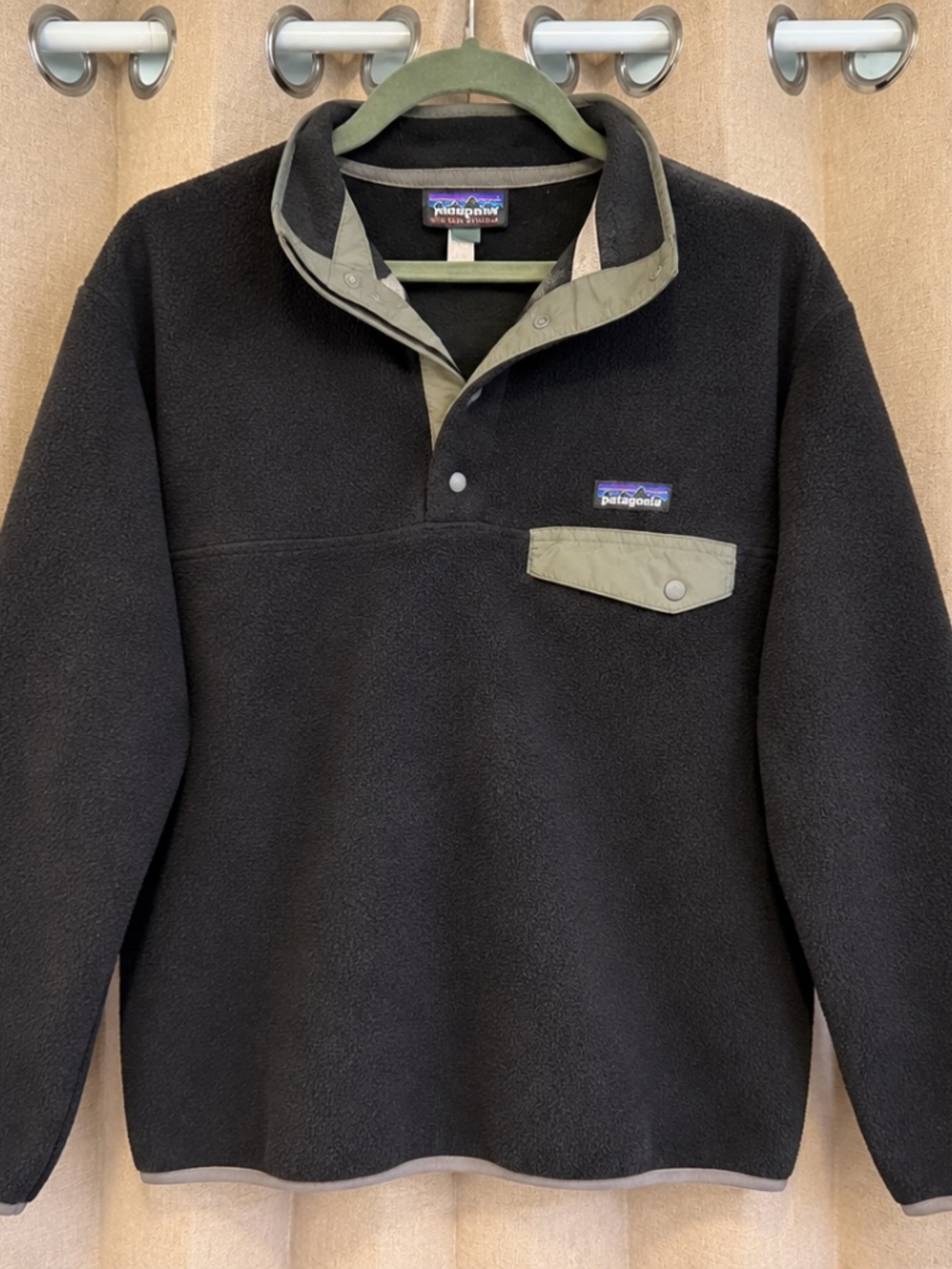 Patagonia Men’s Synchilla Snap-T Fleece Pullover Black Size Large